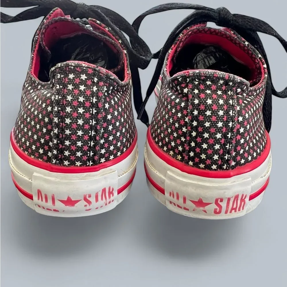 Converse Black and Red Sneakers M4W6 - Picture 6 of 9